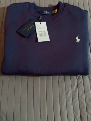 Ralph lauren tröja  - Helt ny med prislapp storlek M passar som S