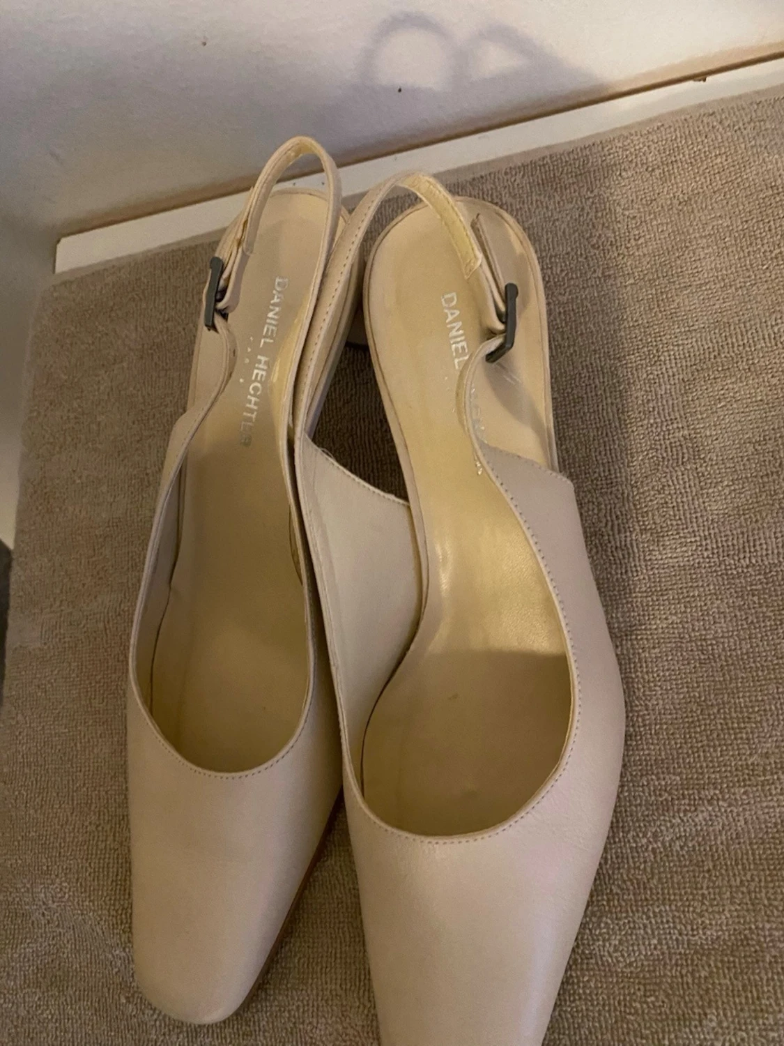 Beige pumps från Daniel Hechter - 5