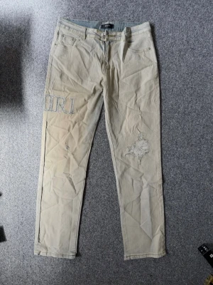 AMIRI light gray skinny jeans - Size M, true to size. Just like new. Unused, please feel free to ask questions if needed.