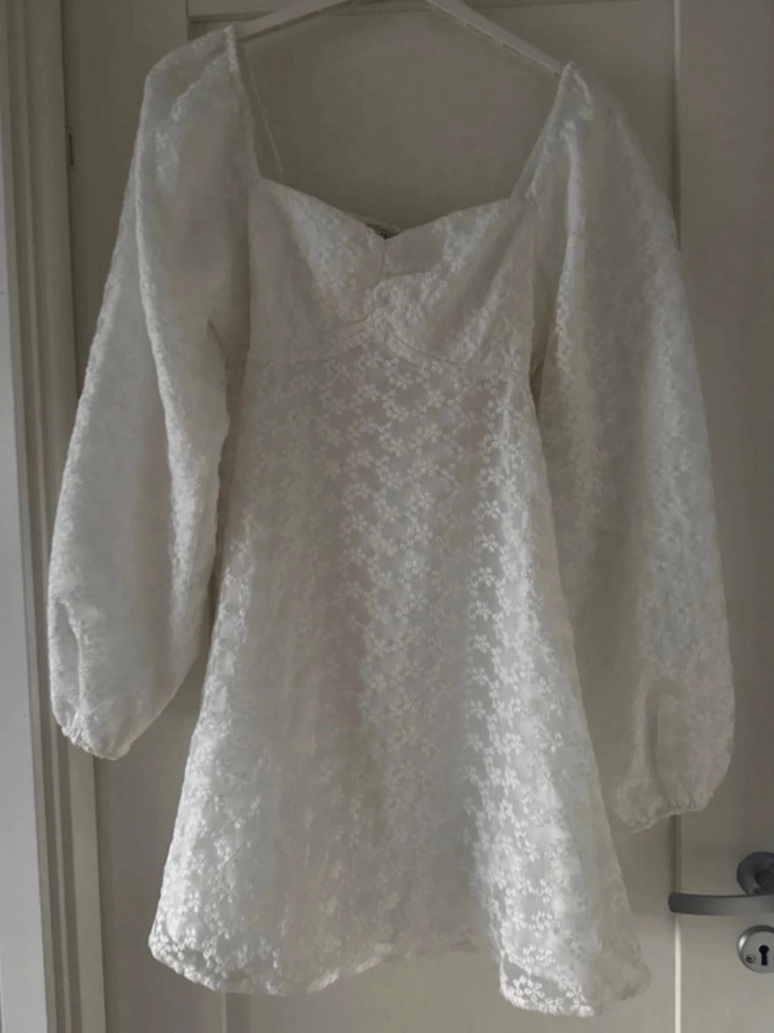 Vit klänning - 1