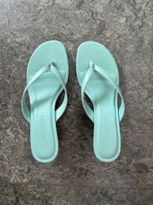 klackar  - såå snygga klackar från pull & bear🥹🩵🩵