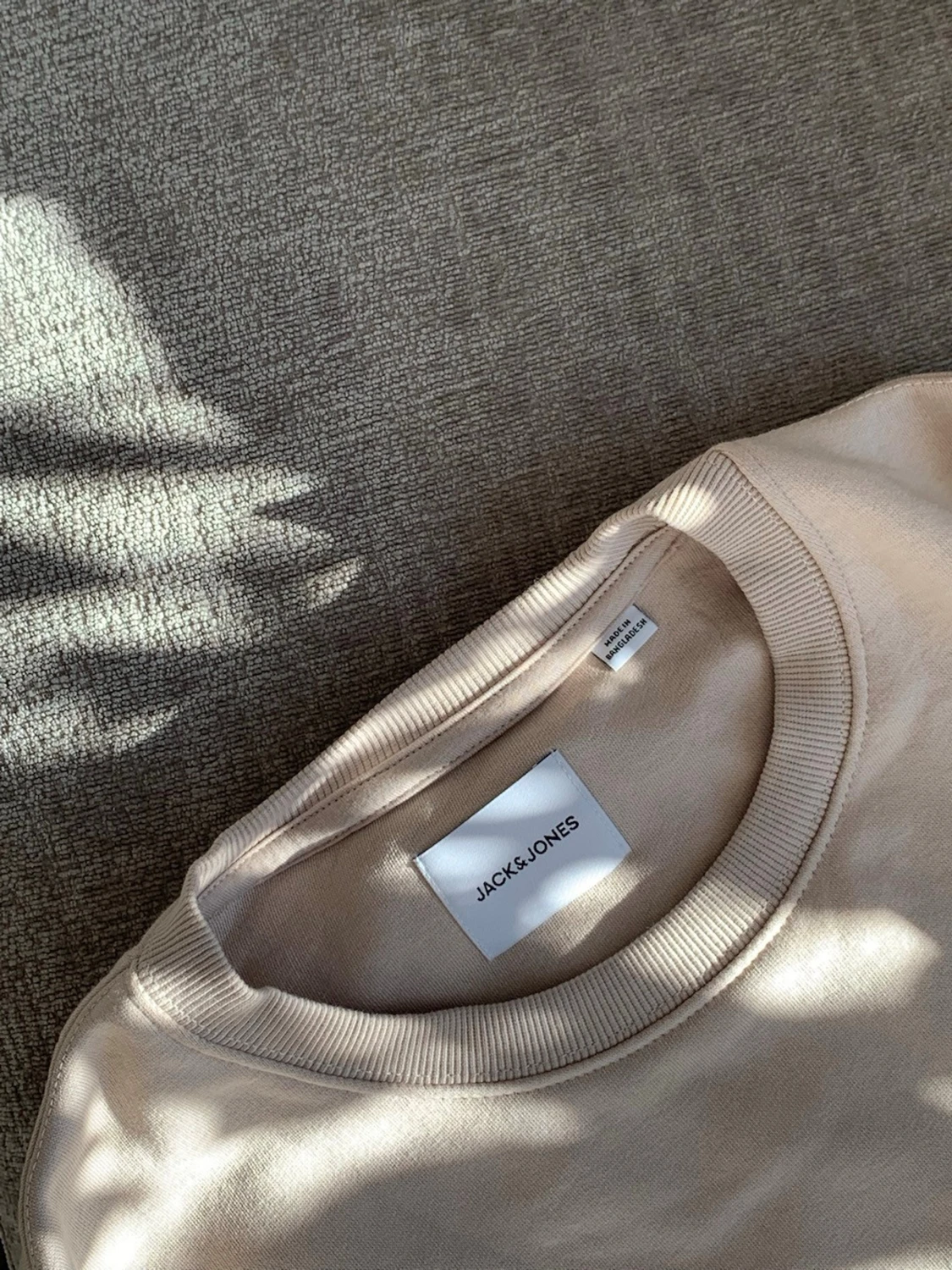 Beige sweatshirt från Jack & Jones - 1