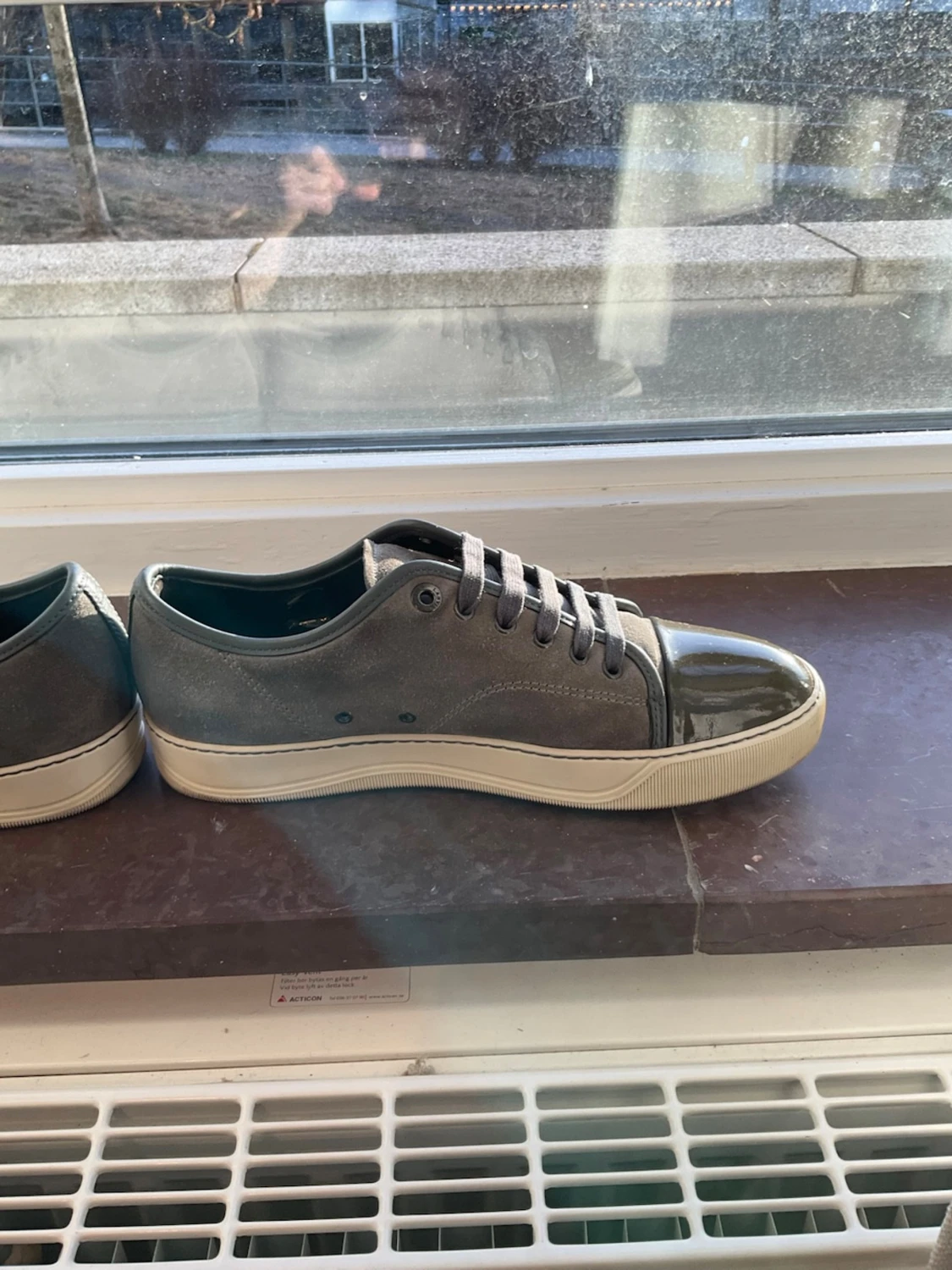 Grå gröna sneakers från Lanvin - 4