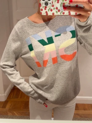 100 % chasmir tröja  -  100% chasmir tröja💖🫶🏼☀️🫶🏼🫶🏼