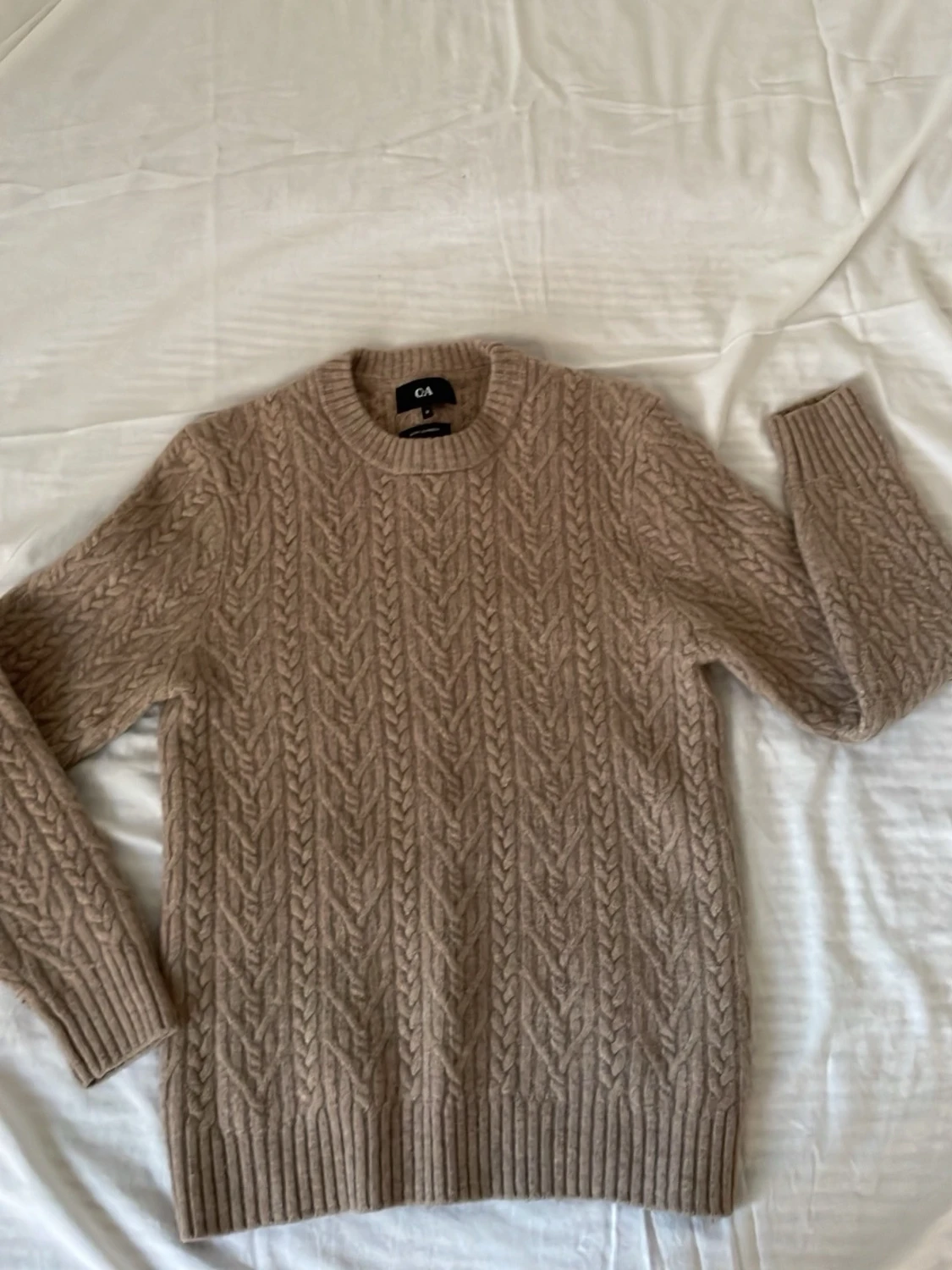 Beige kabelstickad tröja från C&A - 1