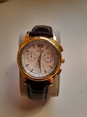 Eden Switzerland guld klocka - Stilren klocka från Eden Switzerland. GULDPLATERAD