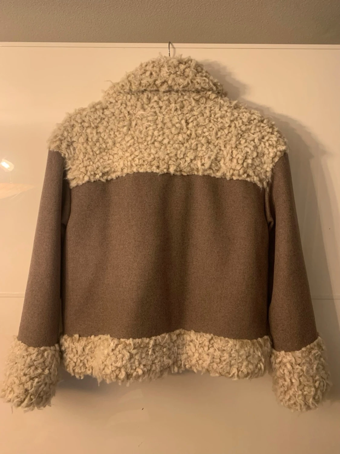 Varm päls jacka från Odd Molly  - 3