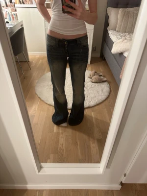 cheap monday jeans!❣️ - supersnygga jeans med slitningar från cheap monday! köpta på weekdays hemsida och i superfint skick!❣️❣️