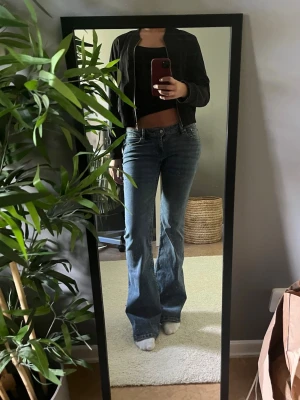 Lågmidjade jeans - snyggassste jeansen sitter som en smäck, jag är 170🫵🫵🫵🫵