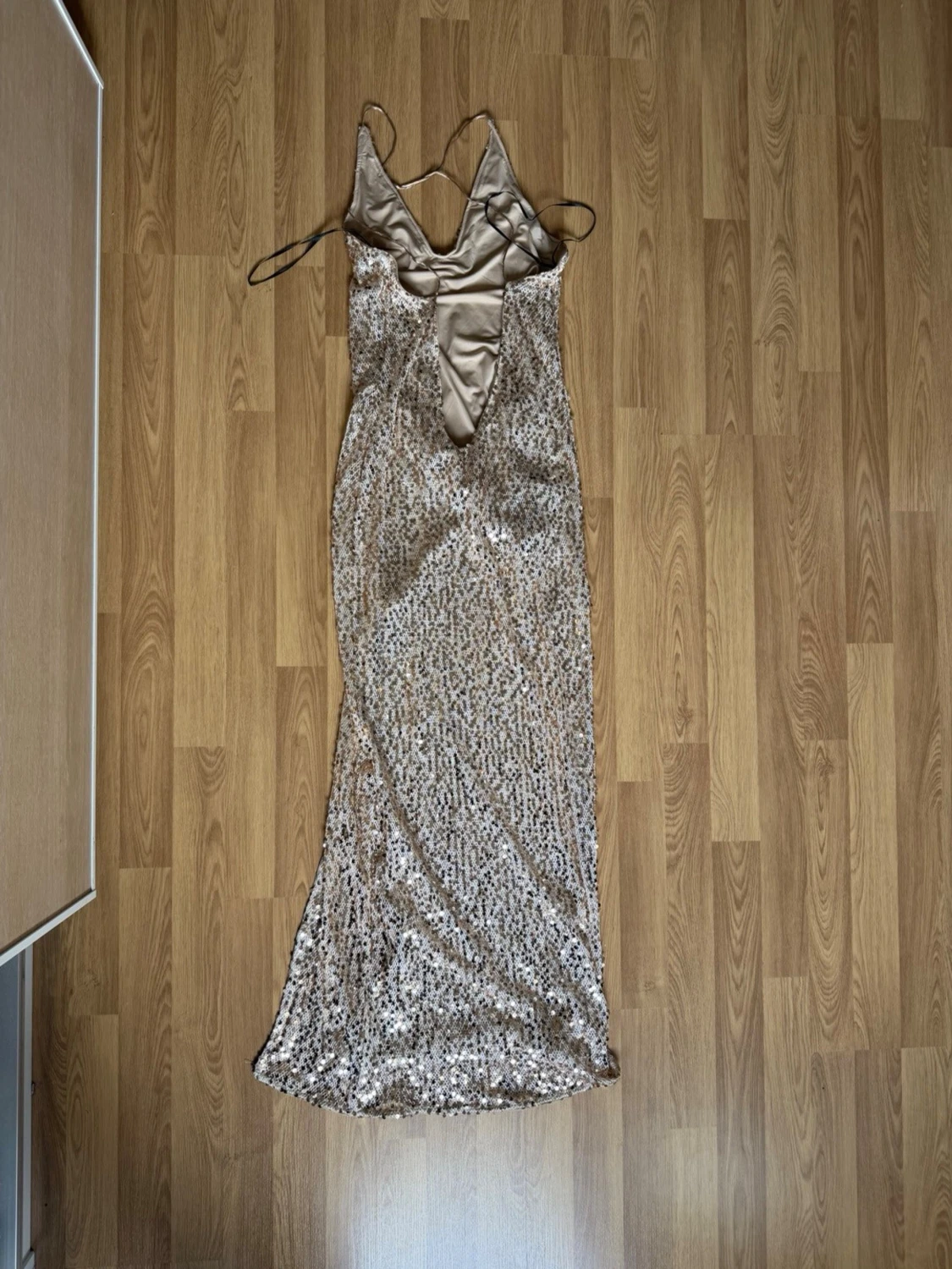  Champagne, Färg-ad paljett maxiklänning H&M - 1