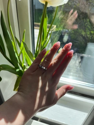 Edblad silverring  - Silvrig ring från Edblad storlek 17.50