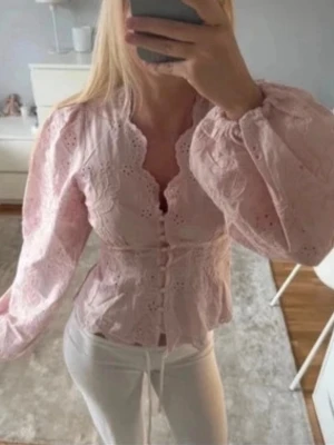 Balloon sleve Blouse ifrån Gina Tricot - Storlek XS