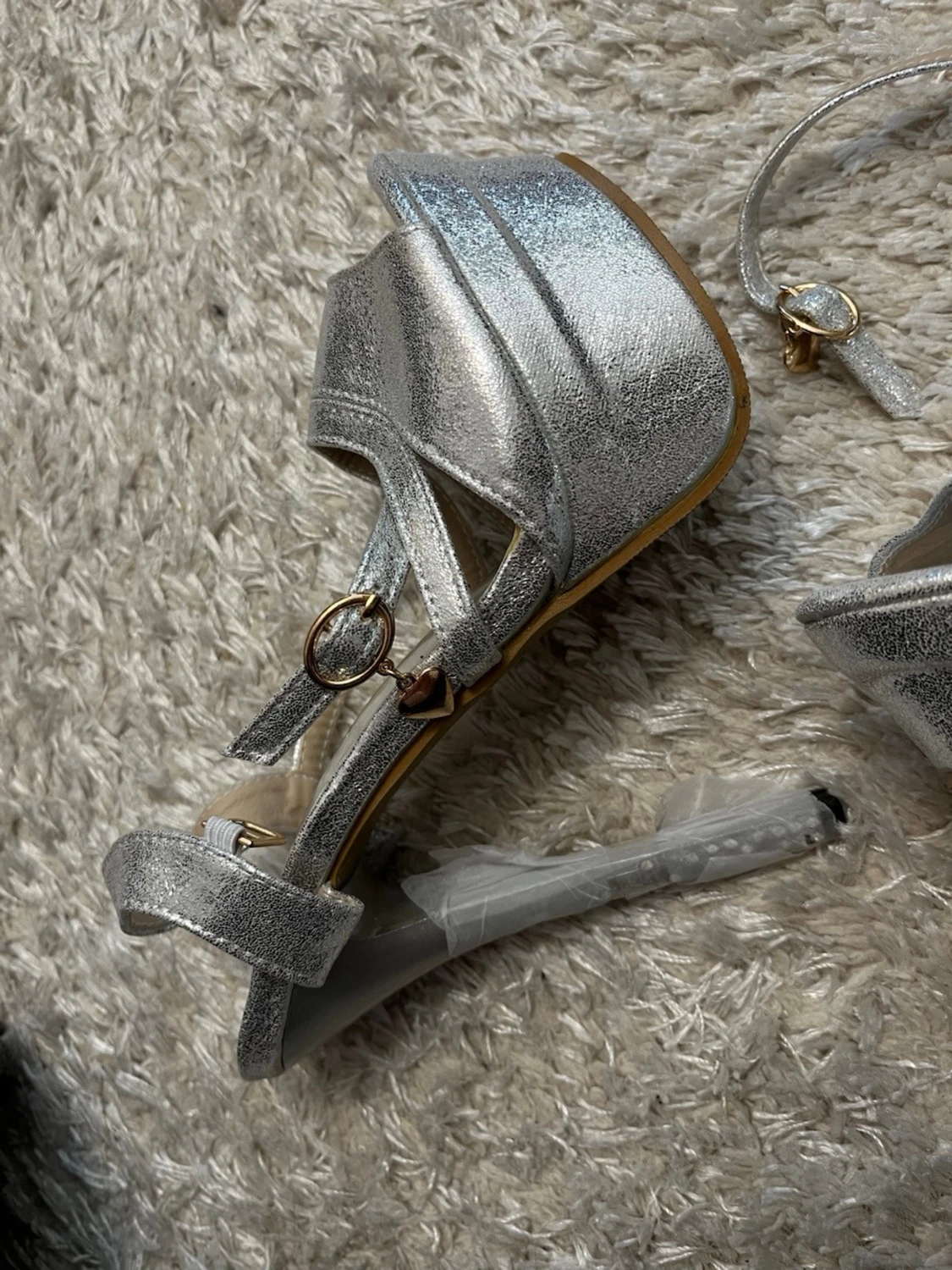 Silvriga platåpumps med höga klackar - 5