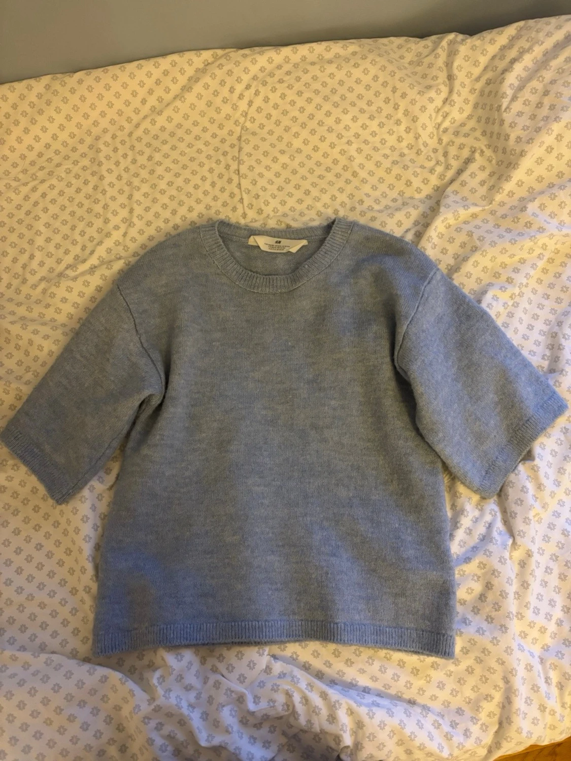 Ljusblå stickad tröja - 1