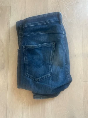 Mörkblå replay jeans - Replay jeans 30/32. Timmie fit. Regular Slim. Mycket bra skick
