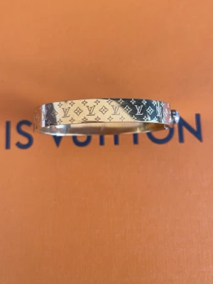 Armband lv - Rostfritt stål