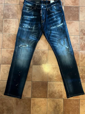 Dsquared2 jeans - Säljer! Pris kan diskuteras!
