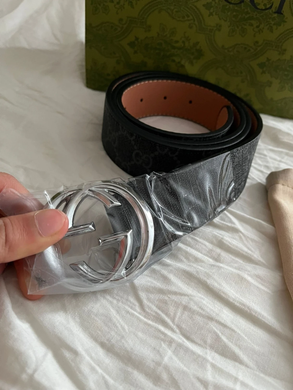 Helt ny påsse ingår och hållgörare  - 1