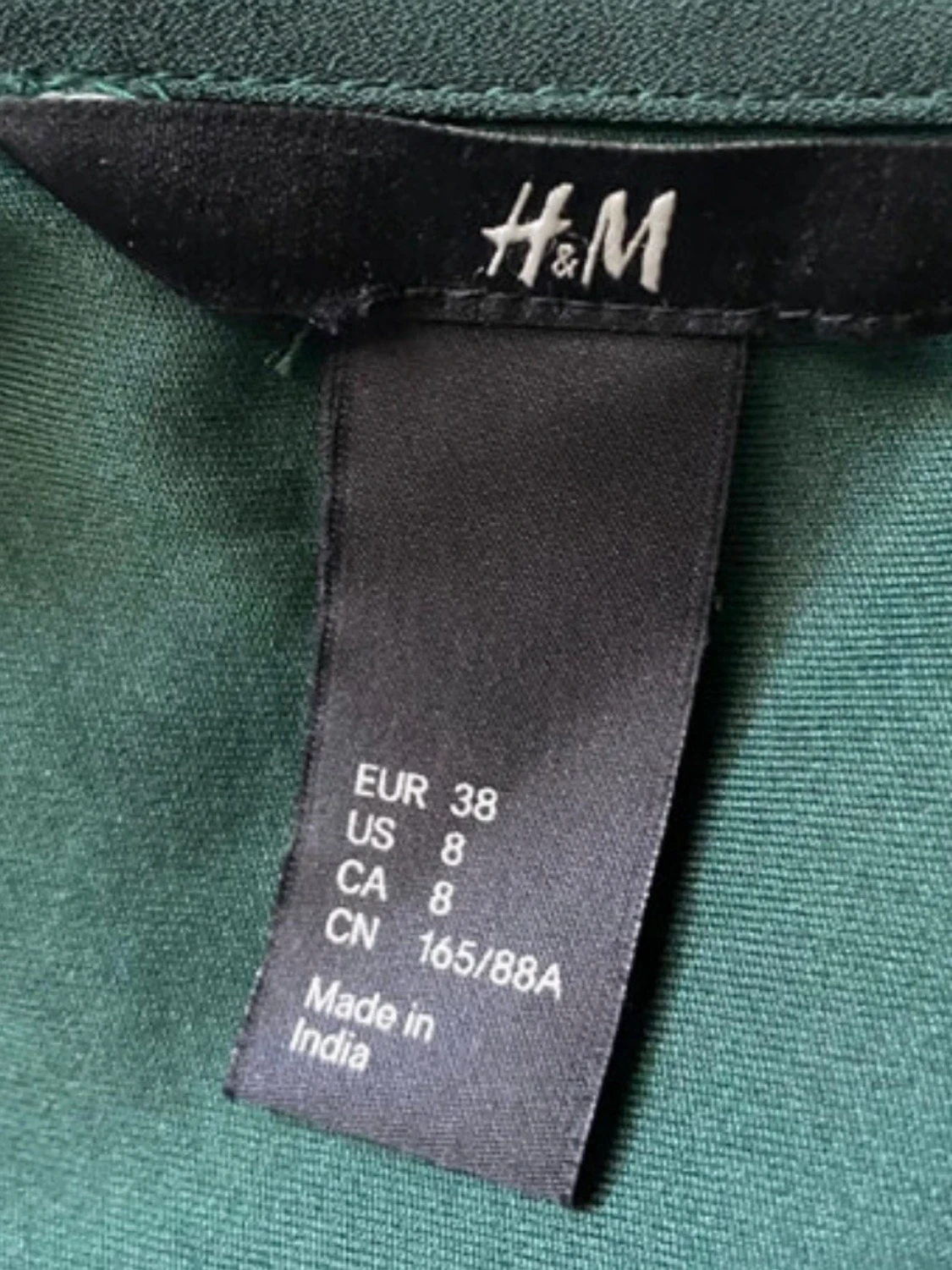 Grön omlottklänning med bälte - 3