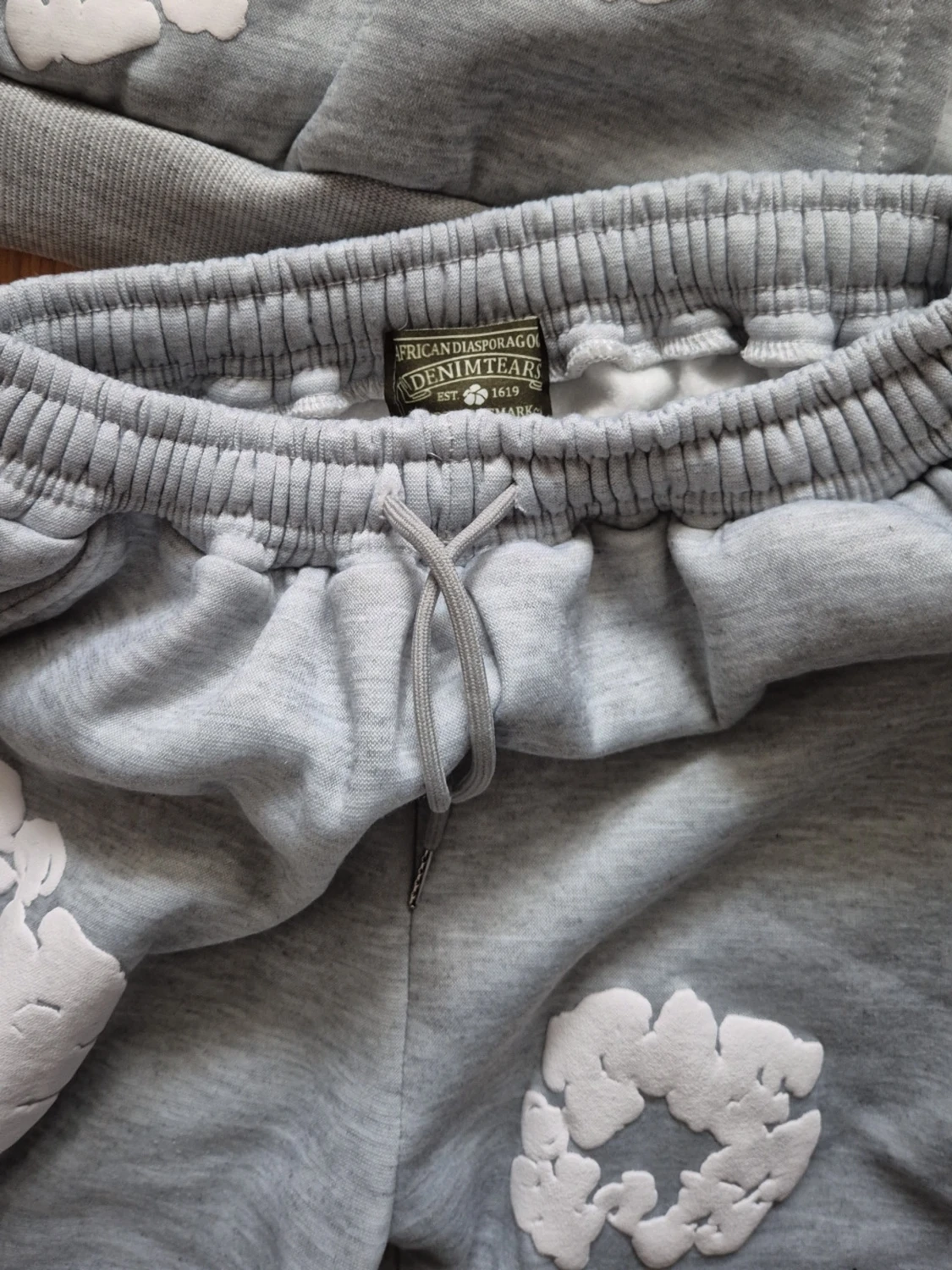 Grått mjukisset  Denimtears - 3
