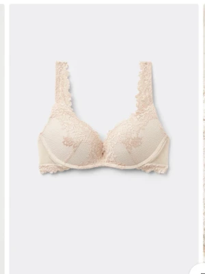 Intimissimi bh - Fin intimissimi Bh som blivit för liten tyvärr! Skriv om ni är intresserade!💗stl 75b