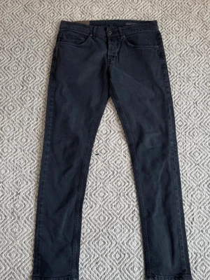 Dondup George - Dondup jeans - Modell: George - Storlek: W33 - skick: 9/10 - Nypris runt 3000kr   