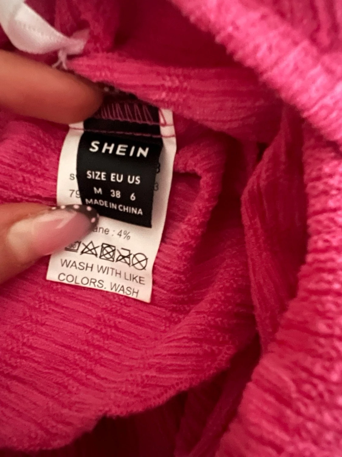 Rosa volang topp med knyt i nacken - 4