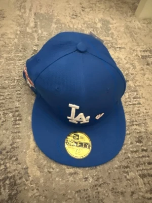 La keps - Blå la keps perfekt för sommaren