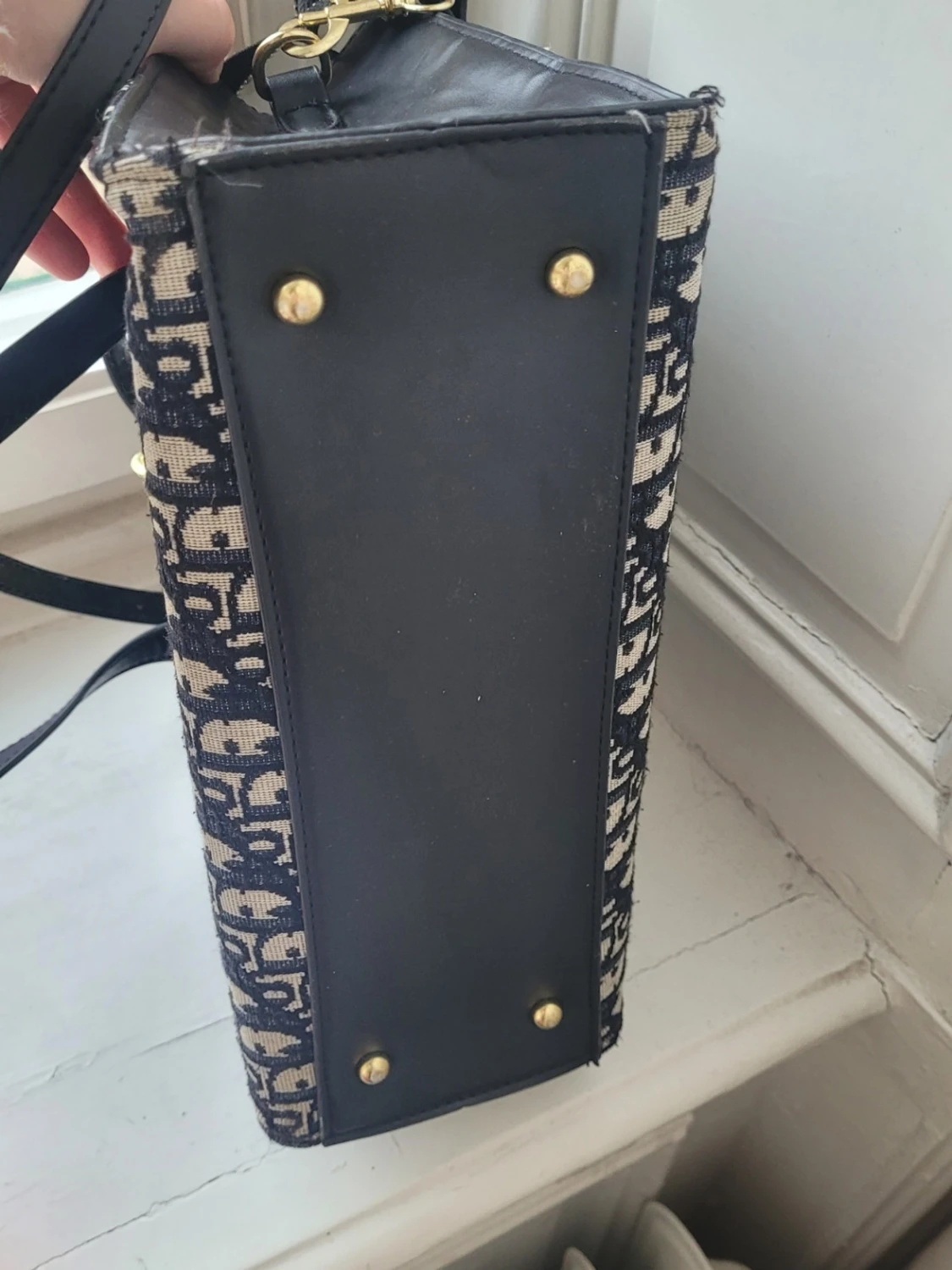 Urläcker handväska axelremsväska axelväska trend populär  - 5