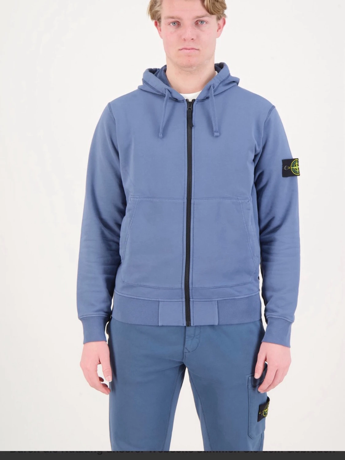 Blå hoodie från Stone Island