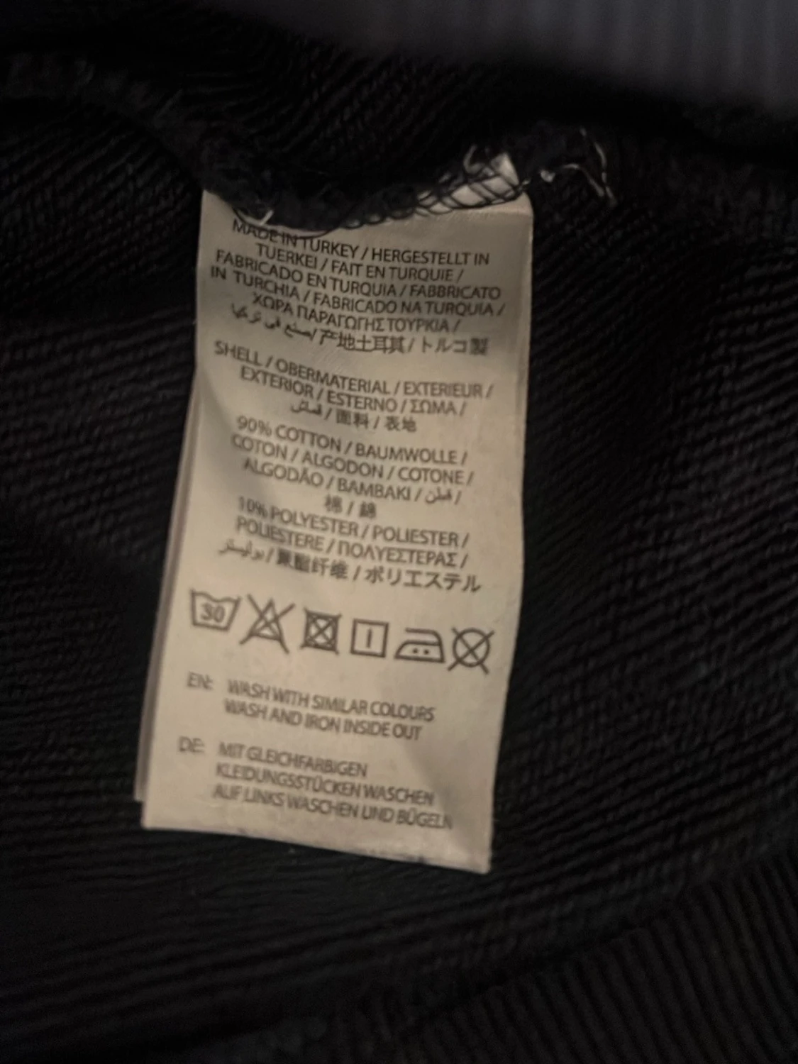 Mörkblå sweatshirt från Gant - 2