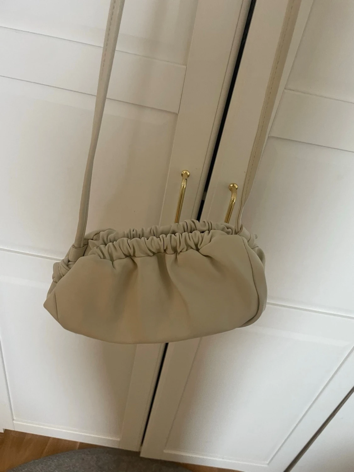 Vit dumplingbag  - 1