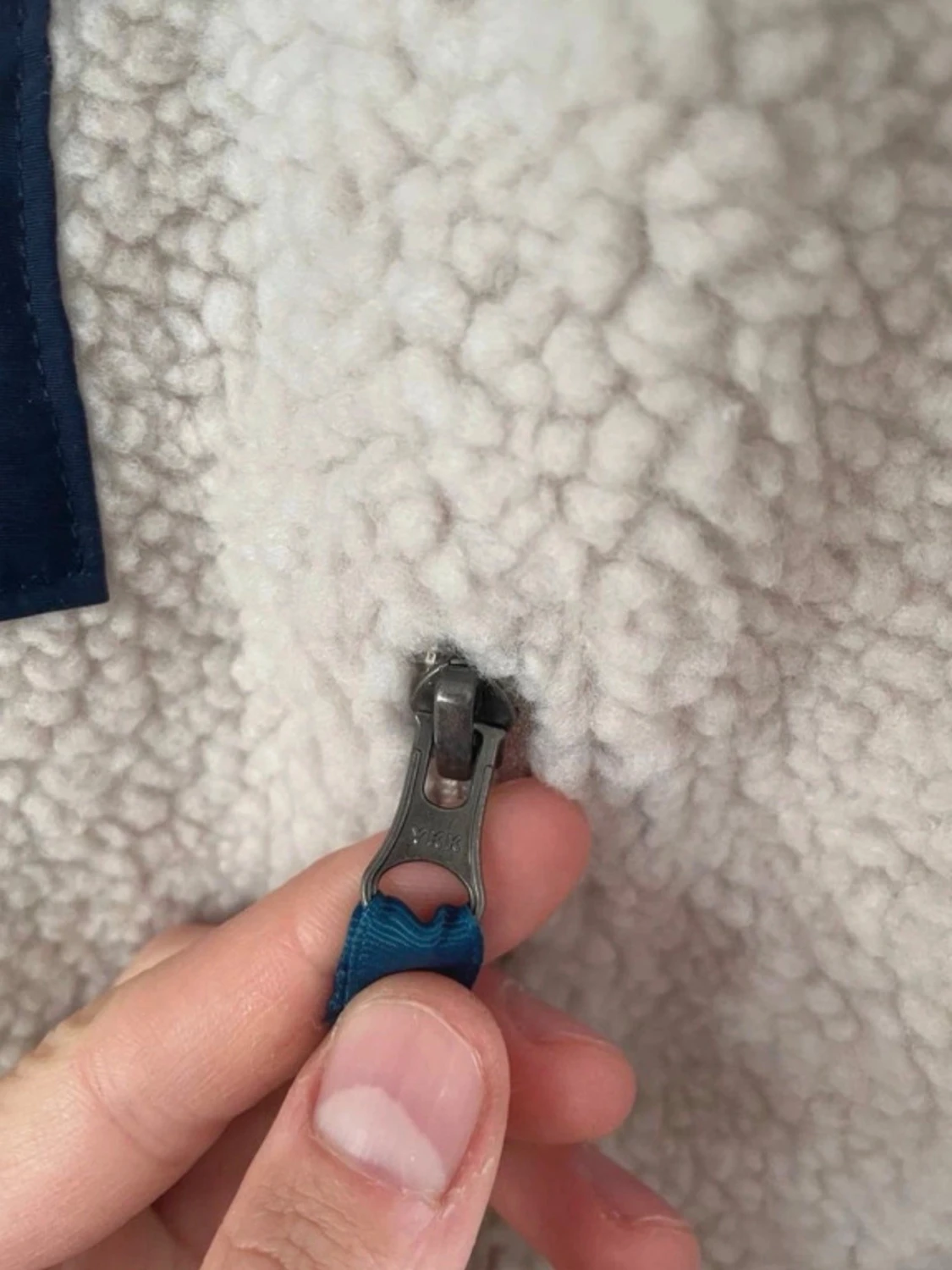 Beige teddyjacka från Patagonia - 3