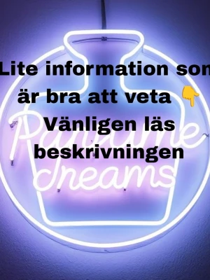 Vänligen läs innan köp - Alla parfymer i profilen är autentiska, köpta från grossist i större partier. Därav finns inte kvitto på individuella parfymer. Samtliga parfymer finns tillgängliga i 33ml [tester] flaskor, men är nya. Skönhetsfel/Tryckfel kan förekomma på vissa flaskor men innehållet är inte påverkat. Parfymerna kan komma i lite olika design/utseende på både flaska och box, trots samma parfym. Kvalitetsparfymer till otroligt bra priser! Har du några ytterligare frågor så är det bara att skicka ett DM. 