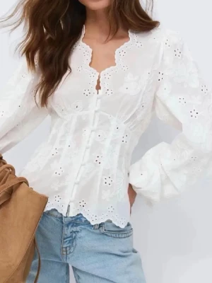 Gina blus - Super fin! Använd endast en gång!