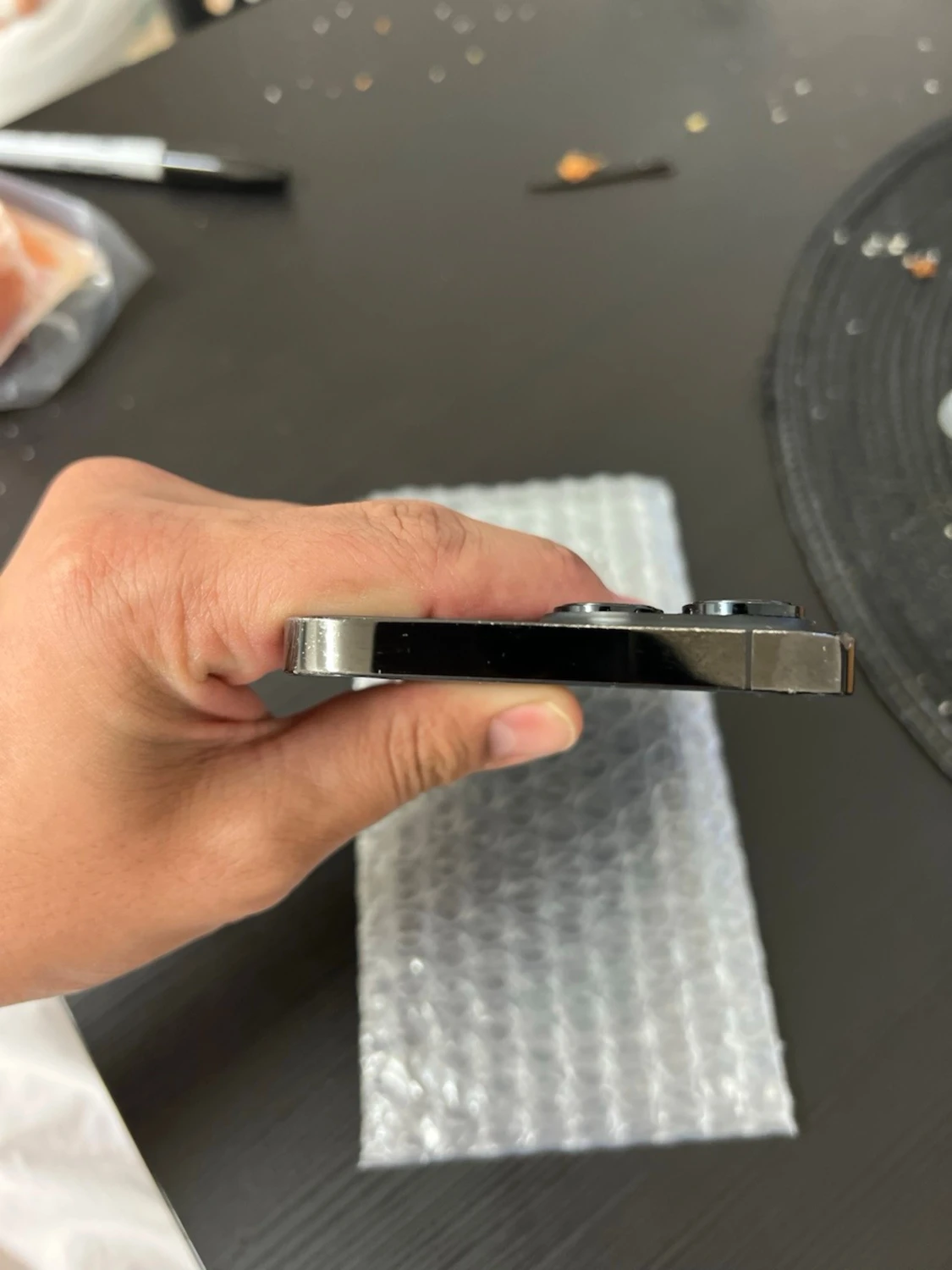 iPhone 14 Pro max  svart med trippelkamera - 3