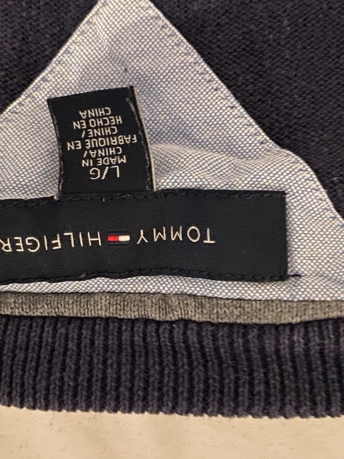 Mörkblå stickad tröja Tommy Hilfiger - 1