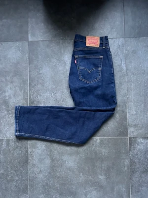 Levi's jeans 511 - Säljer dessa Levis jeans i modell 511 i mycket bra skick. Se bilder. St W32 L32. Inga anmärkningar.