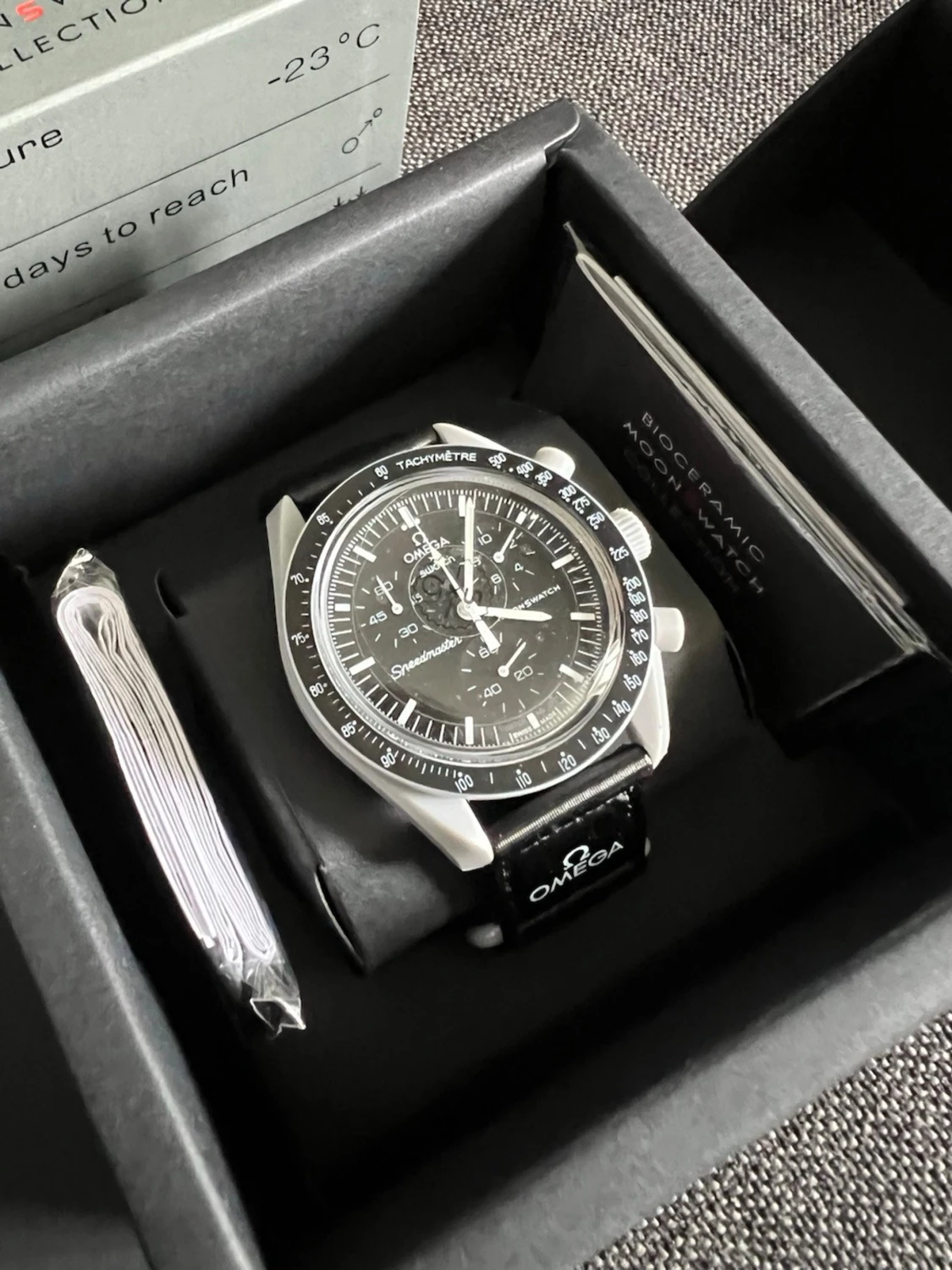 Omega x Swatch Moonswatch mission to the moon - 1