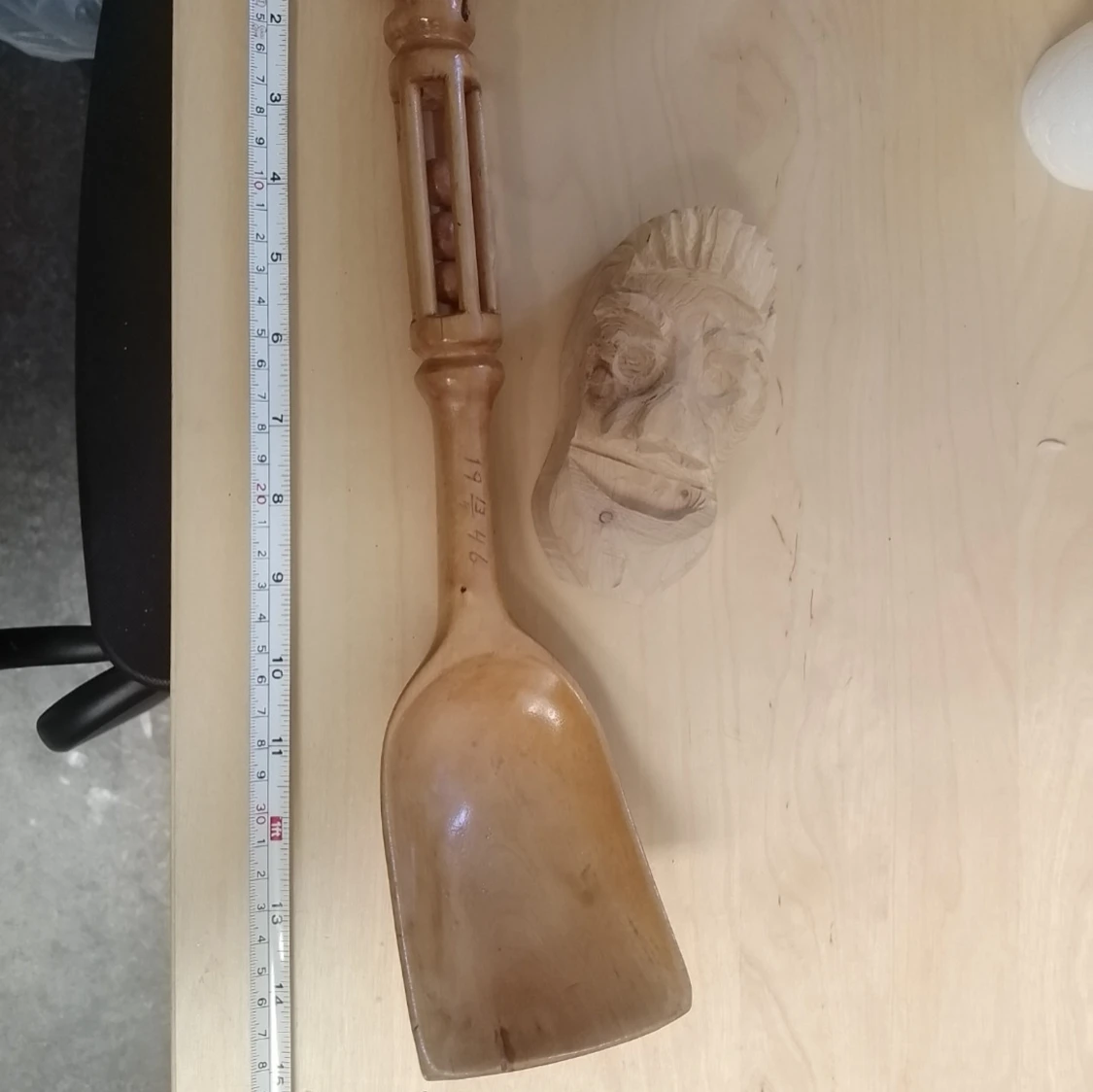 Stor handgjord träslev med snidad detalj /Båda 2 för 99 kr - 3