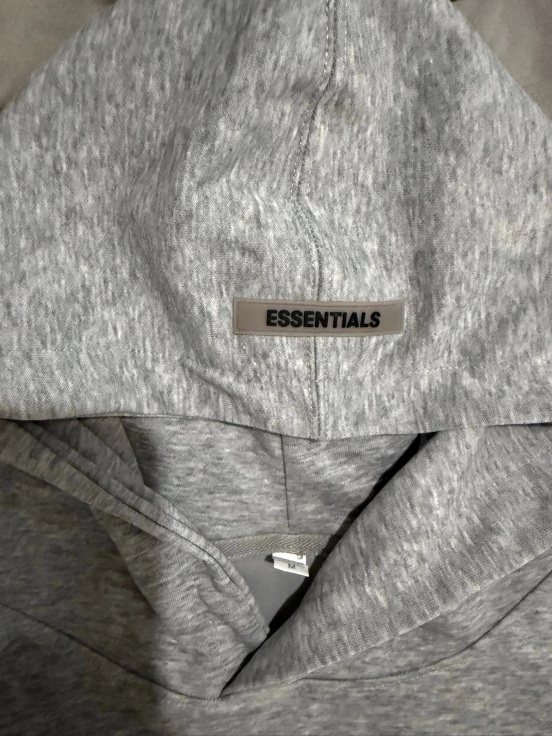 Grå Essentials Fear of God hoodie - 2