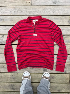 Hollister henley - Riktigt chill hollister Henley tröja. Storlek L. 