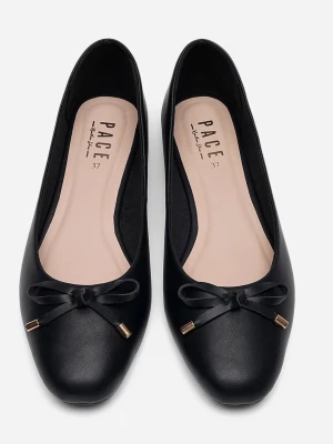 Ballerinaskor💞 - Säljer mina fina ballerinaskor från Din sko pågrund av att jag köpt fel, använda 2 korta stunder så dom är som nya! Storlek 37 och innerstorlek 24,7, jag som har storlek 38 satt perfekt på mina fötter. Tryck gärna köp nu eller skriv till mig för fler bilder eller frågor💞