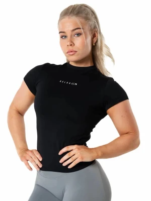 Tränings tshirt - Aura Seamless T-shirt - Black från Relode, helt ny och oanvänd, kan finnas lapp kvar. Passade inte men hann inte skicka tillbaka. Bara att fråga om bilder!🤗