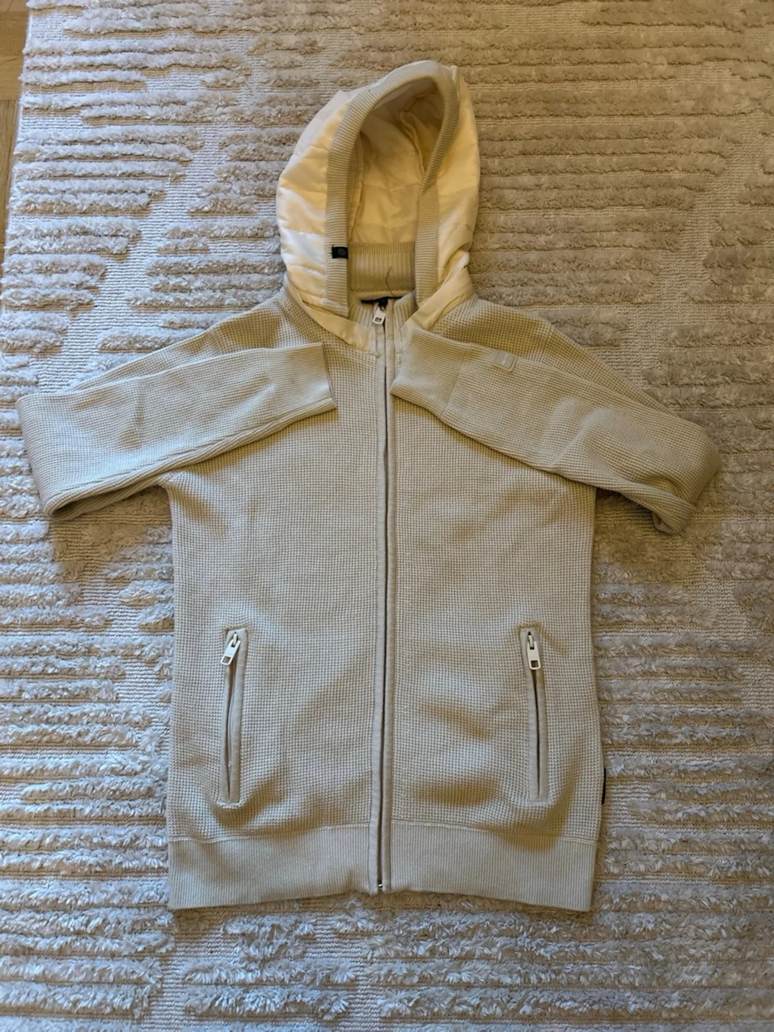 Beige zip hoodie/tunn jacka  från INDICODE