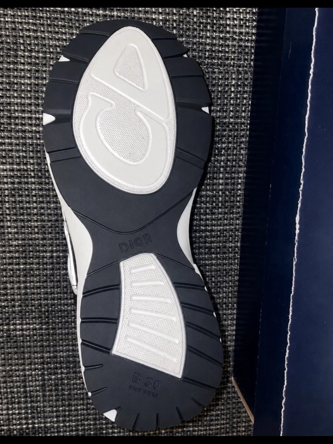 Svarta sneakers från Christian Dior - 3