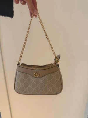 Gucci ophidia  - A kopia, väldigt bra gjord. Använd 2 gånger! 