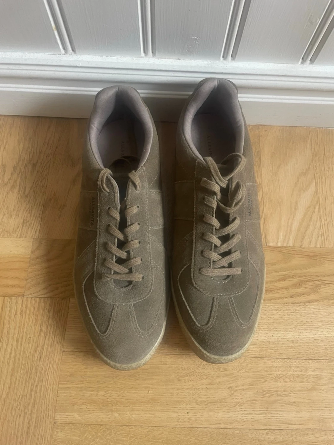 Bruna mockasneakers från AllSaints - 2