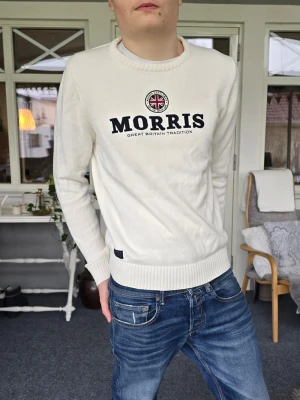 Morris Tröja - Supersnygg Morriströja i storlek Medium. Mycket bra skick, finns inga fläckar eller defekter osv. Skriv om du undrar något!