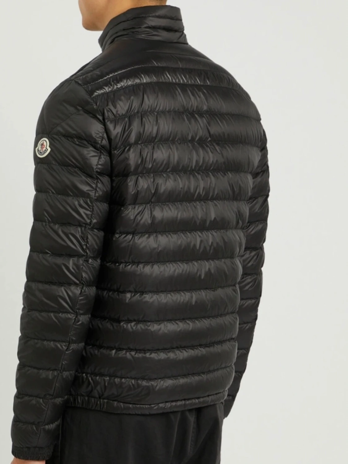 Svart dunjacka från Moncler - 2